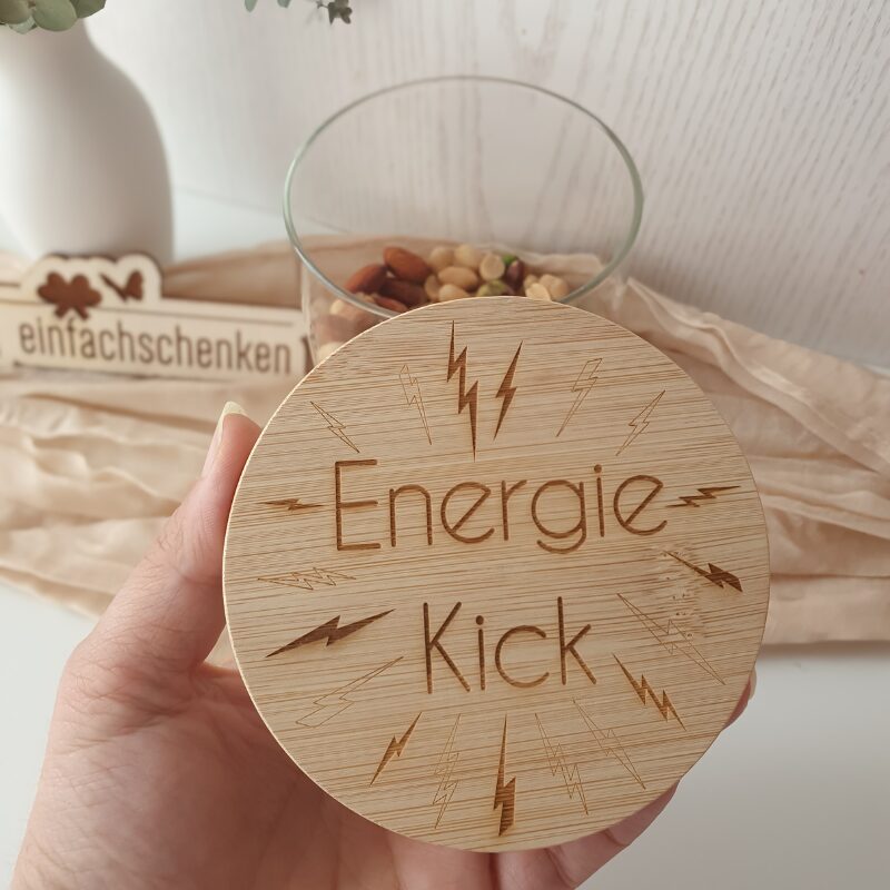 Das Vorratsglas 'Energie-Kick' ist das ideale Geschenk für Pfleger, Lehrer, Erzieher, Kollegen und sportlich Aktive. Verschenke tägliche Motivation!