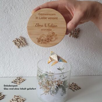 Entdecke unser Vorratsglas "Kirschblüten" – das perfekte personalisierte Hochzeitsgeschenk, um Liebe und Zuneigung auszudrücken. Ideal für Geldgeschenke.