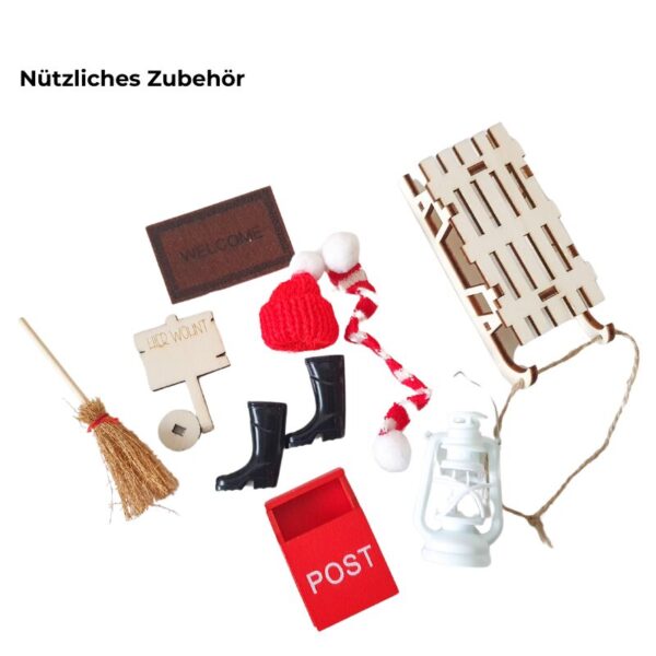 Starte magisch in die Adventszeit mit unserem Wichteltüre Starter Set. Inkl. Baum, Holz-Wichteltüre, eine Fahrplan, Wichtelbriefen, Wichtelgeschichte uvm.