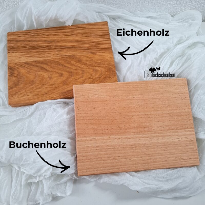 Schneidebrett mit Messer und Gravur aus Buchenholz oder Eichenholz mit Messer auf der Rückseite und personalisiert