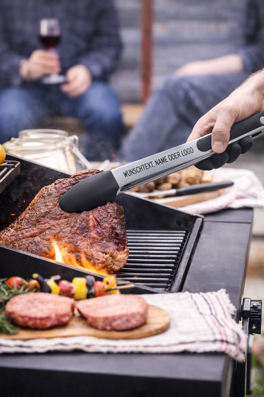 Personalisierte Grillzange mit Logo oder Wunschtext Gravur – Geschenk für Grillfans – Bild 3